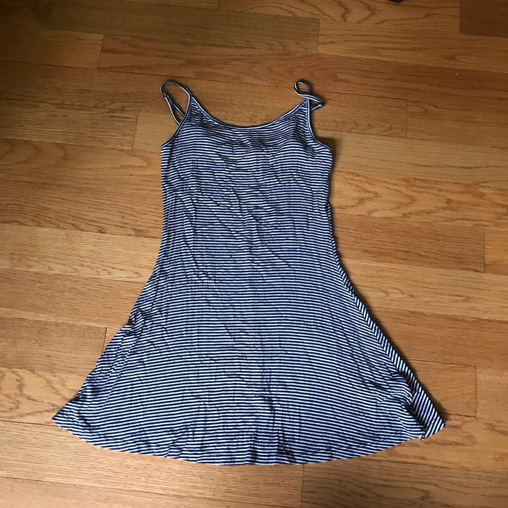 Brandy Melville dress